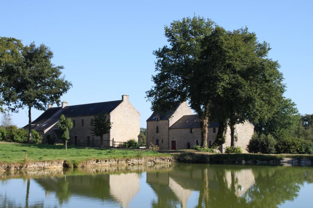 Domaine De Bobehec Hotel La Vraie-Croix Bagian luar foto